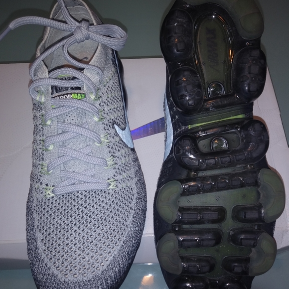 ❗SOLD❗NIKE VAPORMAX FLYKNIT SZ 9.5 WOMEN 8 MEN - Picture 7 of 8